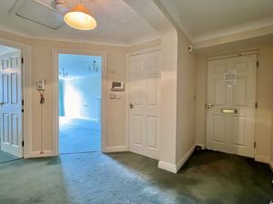 Entrance hall- click for photo gallery